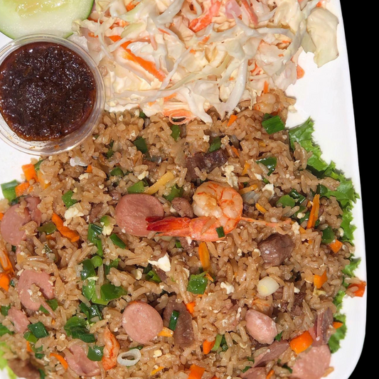 Continental fried rice| Assorted meats and sea food fried rice| Juicy tasty meals delivered online