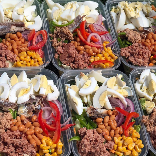 A UNIQUE FOOD PLATTER FOR CHOW GANGS| AVAILABLE ONLINE ORDER CELEBRATION FOOD TRAYS| SPECIAL LUNCH GIFTS FOR OFFICE FRIENDS| CHOW CONNECT AVAILABLE DELIVERY IN TEMA